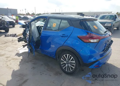 2024 Nissan Kicks Sv Xtronic Cvt z USA, uszkodzony, nr VIN 3N1CP5CV2RL473785